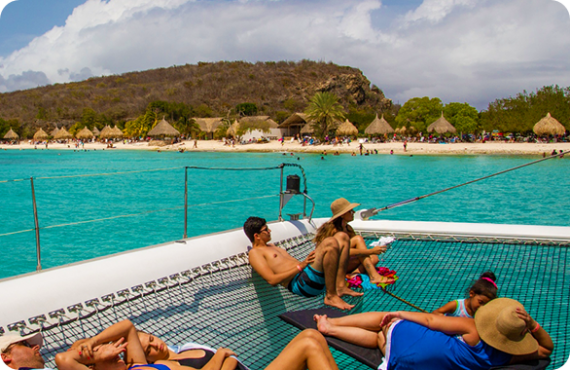 Madurot travel_Beach hopping tour_Expiriences_Expiriences